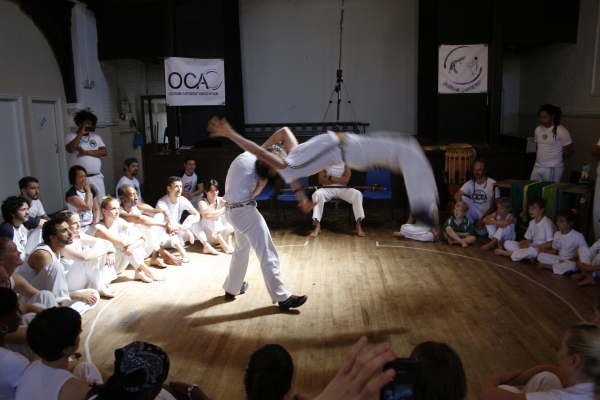 Olorum Capoeira class